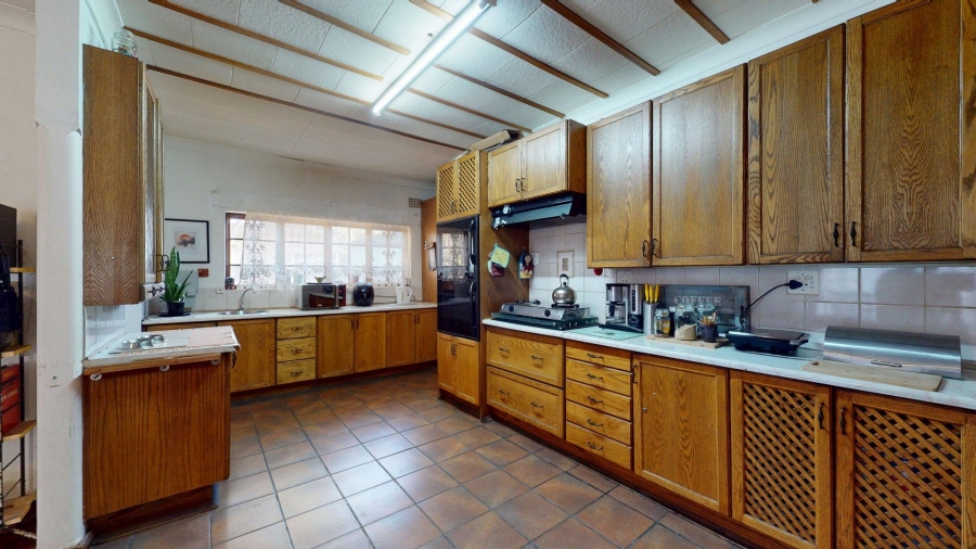 6 Bedroom Property for Sale in Potchefstroom North West